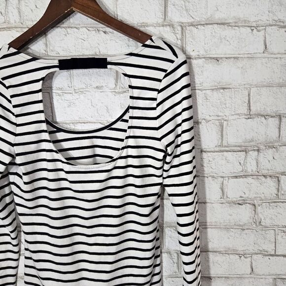 V. Secret stripe open back long sleeve top - Picture 8 of 15